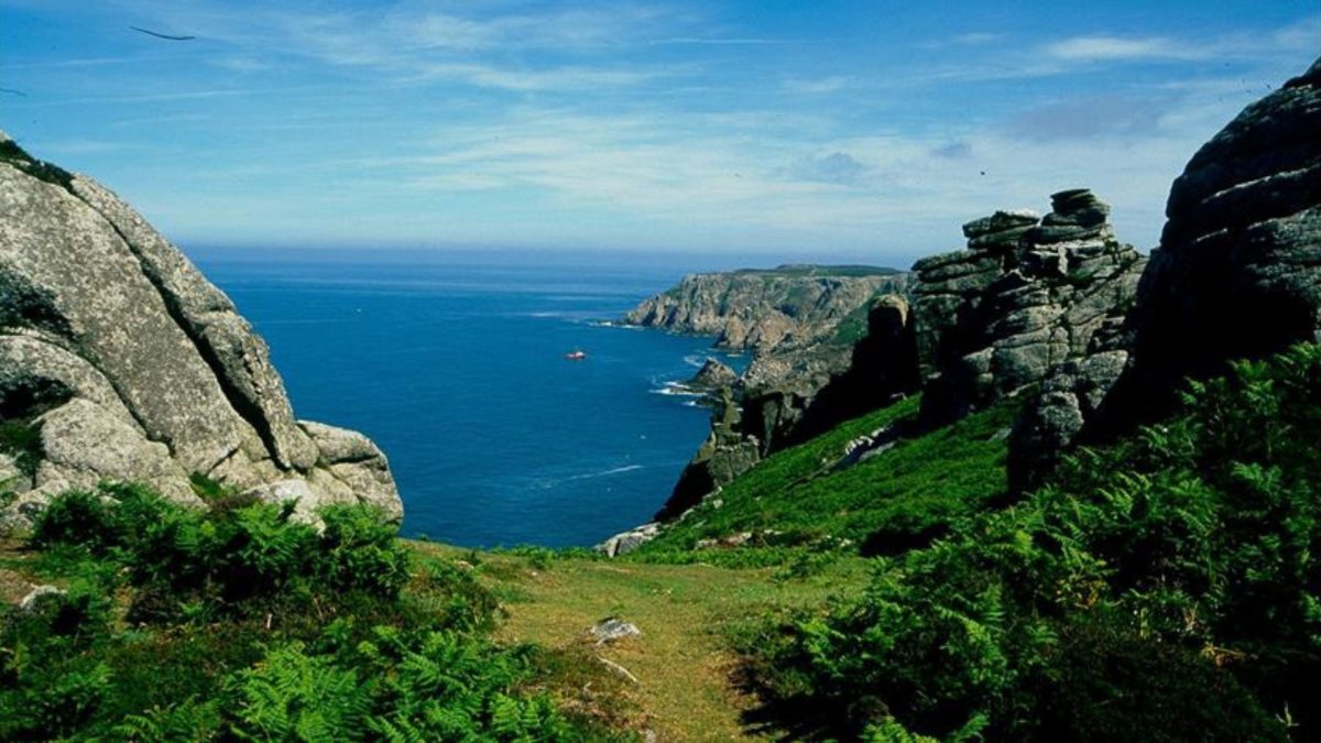 Lundy Island: The Offshore Adventure Just Waiting Off the North Devon Coast